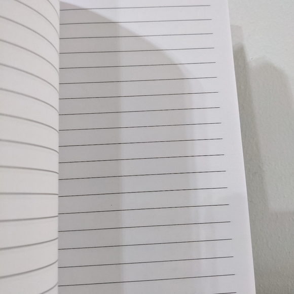 SOLD! Love Journal Hearts NEW - Picture 2 of 5